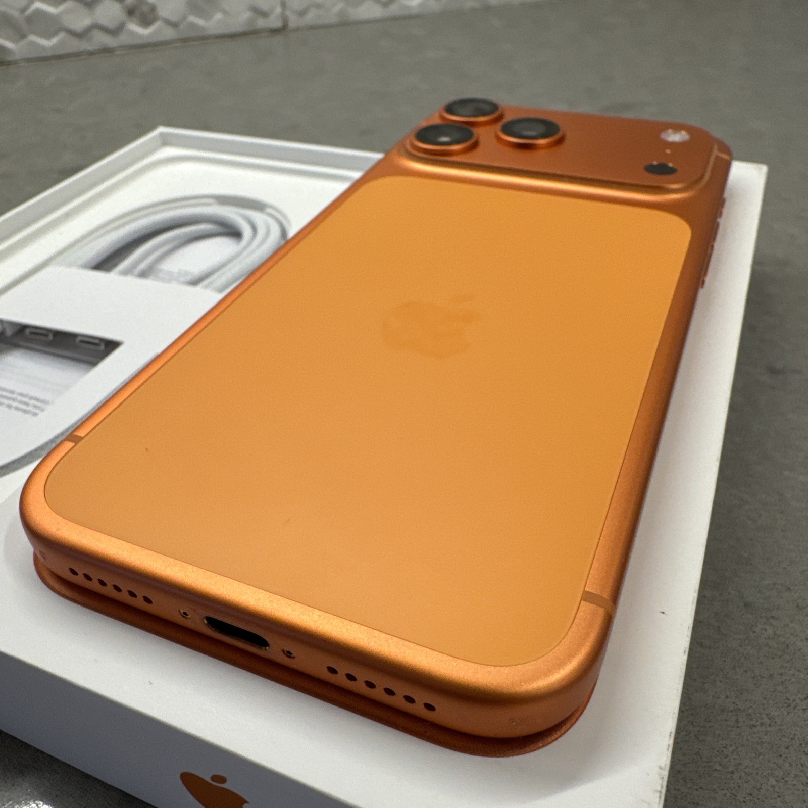 iPhone 17 Pro Max camera